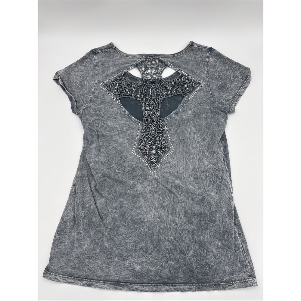 Women's Buckle Daytrip Embellished Cross Lace T-Shirt Top